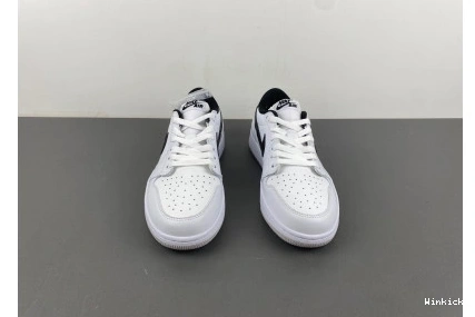 AIR JORDAN Low FB9933-102 1 0817